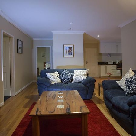 Murray River Lodge Luxury Boutique Accommodation B&B - Adults Only North Yunderup 외부 사진