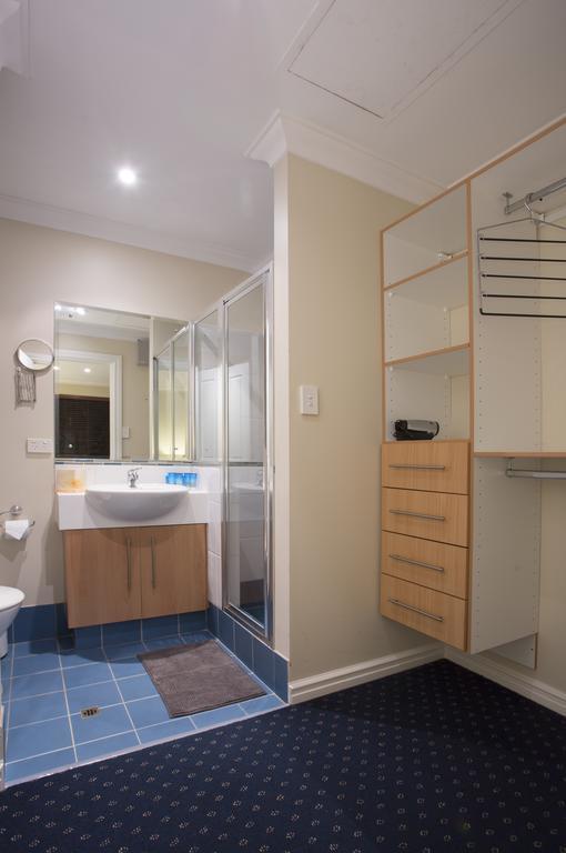 Murray River Lodge Luxury Boutique Accommodation B&B - Adults Only North Yunderup 객실 사진